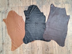 Lot de 3 peaux de cuir stretch - couleur diverses - Cuir en Stock