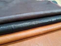 Lot de 3 peaux de cuir stretch - couleur diverses - Cuir en Stock