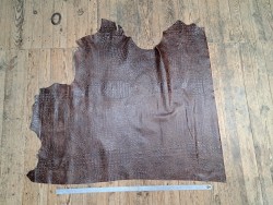 Morceau de cuir de veau grain crocodile effet vieilli - Marron - B