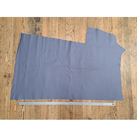 Bande de cuir de vache lisse - Bleu pastel - A - Cuir en Stock