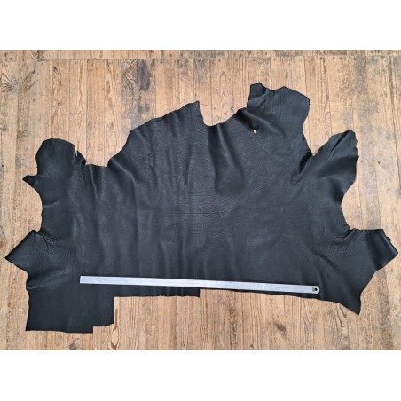 Grand morceau de cuir de taurillon  - Noir - Cuir en Stock