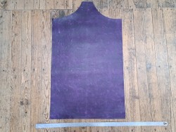 morceau rectangulaire 82x52 cm - pullup - violet - crocodile - cuir en stock