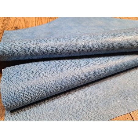 morceau rectangulaire 82x52 cm - bleu - petits grains - cuirenstock