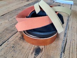5 bandes de cuir classique ou à effet - 2ème choix