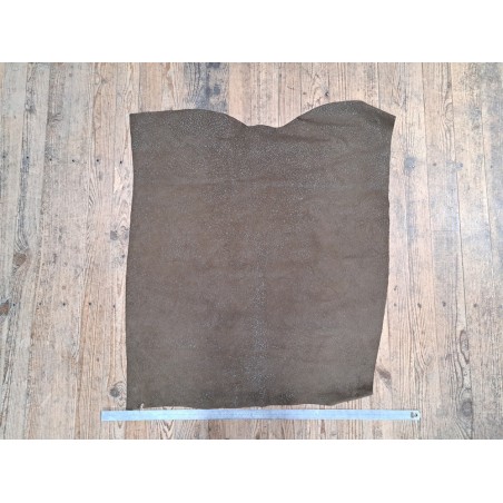 Peau de veau velours brun kaki - félin - maroquinerie - cuir en stock