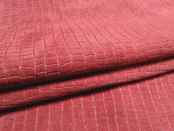 Peau de veau velours - rouge - crocodile - maroquinerie - cuirenstock