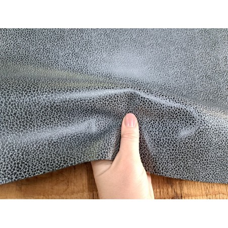 morceau rectangulaire 82x52 cm - petits grains - noir - Cuirenstock