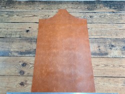 morceau rectangulaire 82x52 cm - karung - caramel - cuir en stock