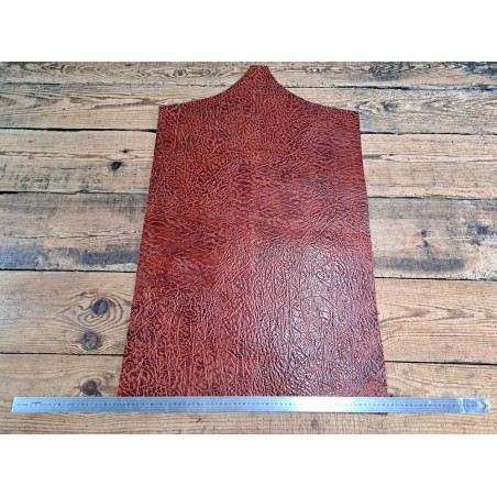 morceau rectangulaire 82x52 cm - gros grains - brun rouge - cuir en stock
