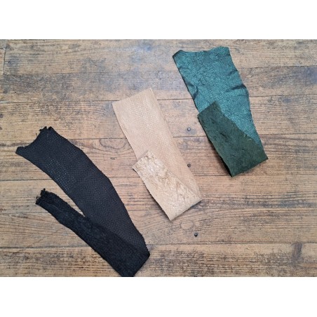 Peau de cuir de poisson - saumon - Cuir marin - cuir en stock