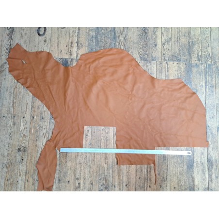 Demi-peau de cuir de veau - camel - maroquinerie - ameublement - cuirenstock