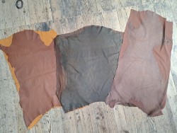 Lot de 3 peaux de cuir stretch - vêtement - divers - Cuir en Stock