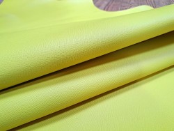 Demi-peau de cuir de vachette tannage ferme - jaune citron - cuirenstock