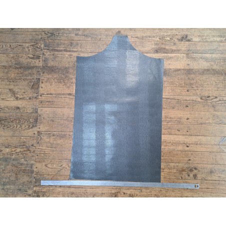 morceau rectangulaire 82x52 cm - caïman - gris cendre - crocodile - cuir en stock
