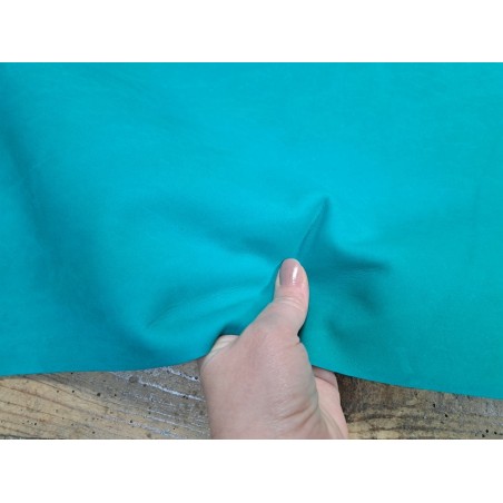 morceau rectangulaire 82x52 cm - nubuck - bleu vert - Cuirenstock