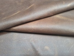 Croûte de cuir de vache tannage végétal cirée brun vieilli
