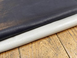 Lot de 2 peaux uniques - Cuir de chèvres -D- Cuir en Stock