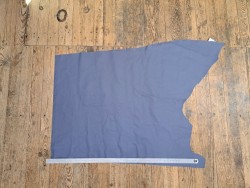 Peau de cuir de vache - ameublement - bleu pastel - Cuir en stock