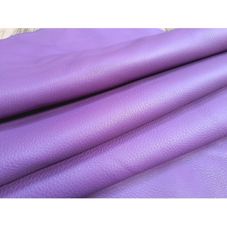 Grand morceau de cuir de taurillon - gros grain -lilas- cuirenstock