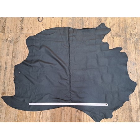 Morceau de cuir de vache grainé - Noir mat - B - Cuir en Stock
