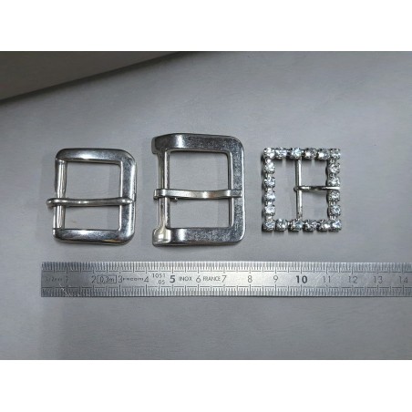 LOT de 3 boucles de ceinture - Nickelé - Bonne affaire