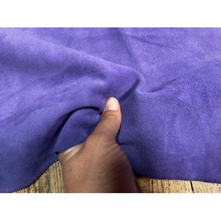 Peau de veau velours violette - Maroquinerie - Cuir en Stock