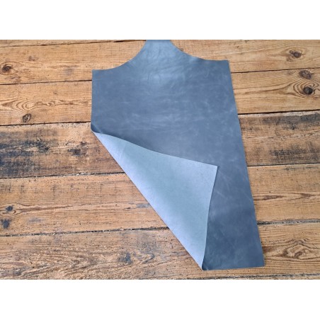 Morceau unique 82x59 - N°7 - Lisse - Gris - Cuir en Stock