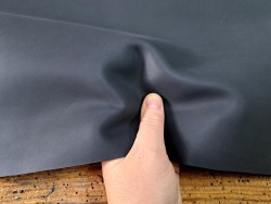 morceau rectangulaire 82x59 cm - uniques - cuir en stock