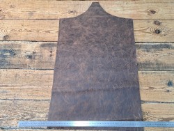 morceau 82x59 - unique - cuir en stock