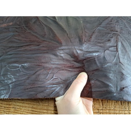 Collet de vache végétal effet froissé - Marron - Cuir à ceinture - Cuir en stock