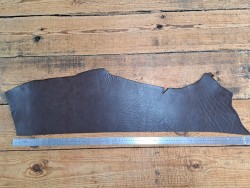 Morceau de collet de vache tannage végétal lisse - Marron
