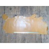 Demi-peau de cuir de veau BOX lisse - tannage ferme - jaune moutarde - Cuir en stock