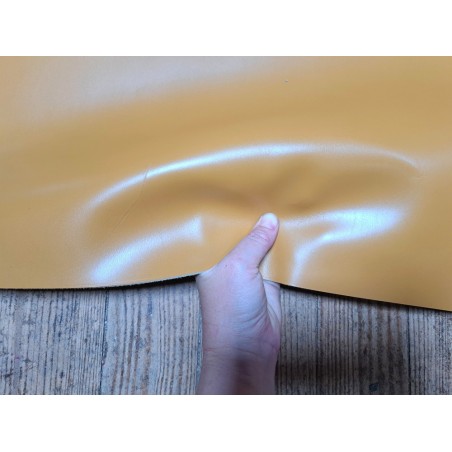 Demi-peau de cuir de veau BOX lisse - tannage ferme - jaune moutarde - Cuirenstock