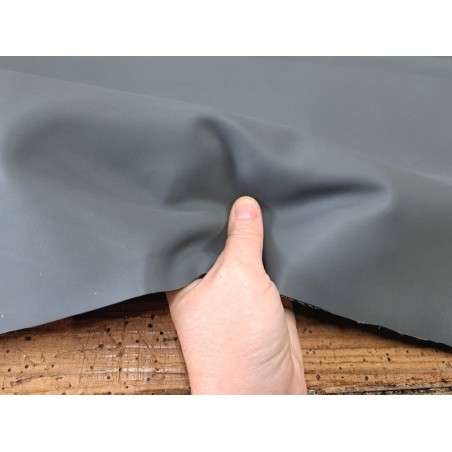 morceau rectangulaire 82x59 cm - uniques - cuir en stock