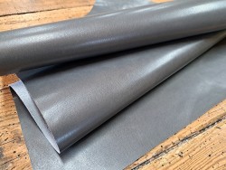 morceau rectangulaire 82x59 cm - uniques - cuir en stock