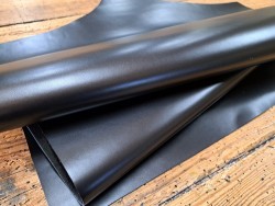 morceau unique - 82x59 - maroquinerie - cuirenstock