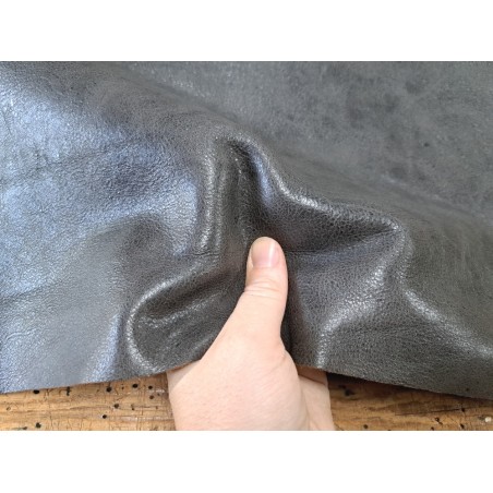 Morceau unique 82x59 - N°7 - Effet vieilli - Gris - Cuir en Stock