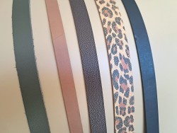 5 bandes de cuir classique ou à effet - 2ème choix