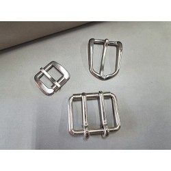 LOT de 3 boucles de ceinture - B - Bonne affaire