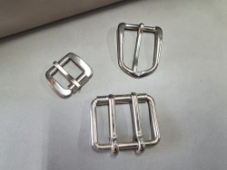 LOT de 3 boucles de ceinture - B - Bonne affaire