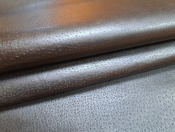 peau porc - marron chocolat - maroquinerie - cuirenstock
