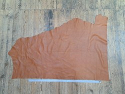 Morceau de cuir de vache grainée - Brun automnal - A - Cuir en Stock
