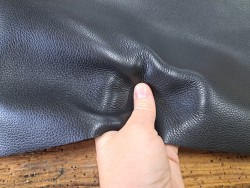 morceau unique - 82x59 - maroquinerie - Cuirenstock