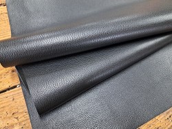 morceau unique - 82x59 - maroquinerie - cuirenstock