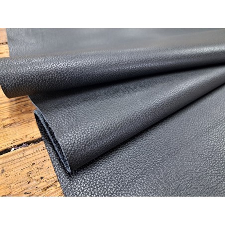 Morceau unique 82x59 - N°18 - Grains vachette - Noir