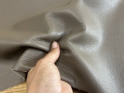 morceau unique - 82x59 - maroquinerie - cuirenstock
