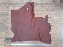 Morceau de cuir de vachette pullup - Brun rouge -A- Cuir en Stock
