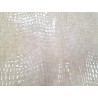 Demi-peau de cuir de vache grain façon crocodile - vernis crème - Cuir en Stock