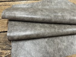 morceau rectangulaire 82x59 cm - uniques - cuir en stock