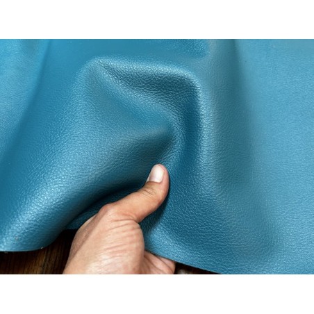 demi peau - vache - bleu paon - maroquinerie - cuir en stock